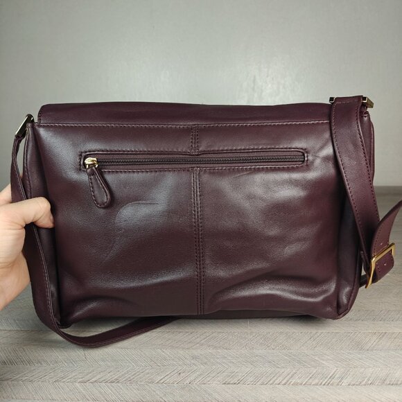 Vintage Etienne Aigner Oxblood Leather Shoulder Bag Organizer Compartments - Picture 5 of 14